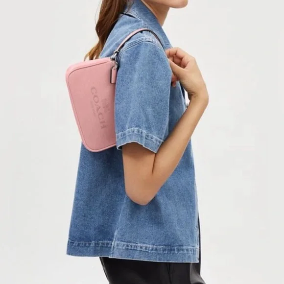 NWT Coach Outlet Nolita 19 - Picture 3 of 9